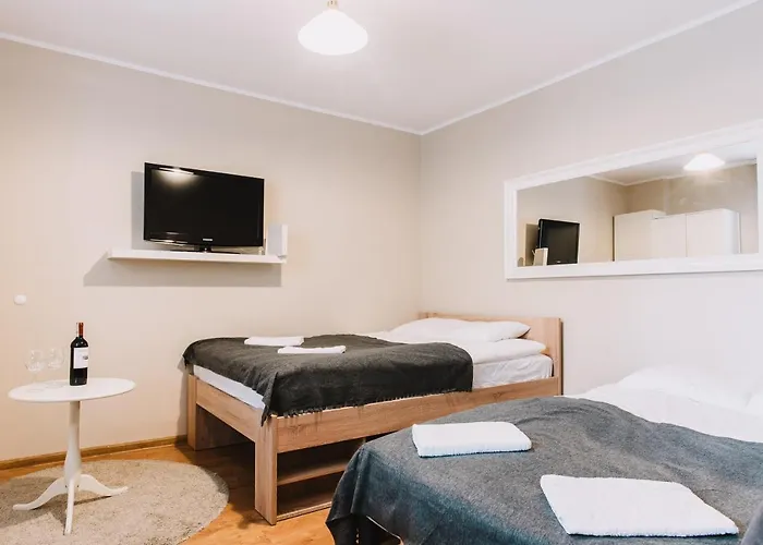 Host Stacja Apartment *